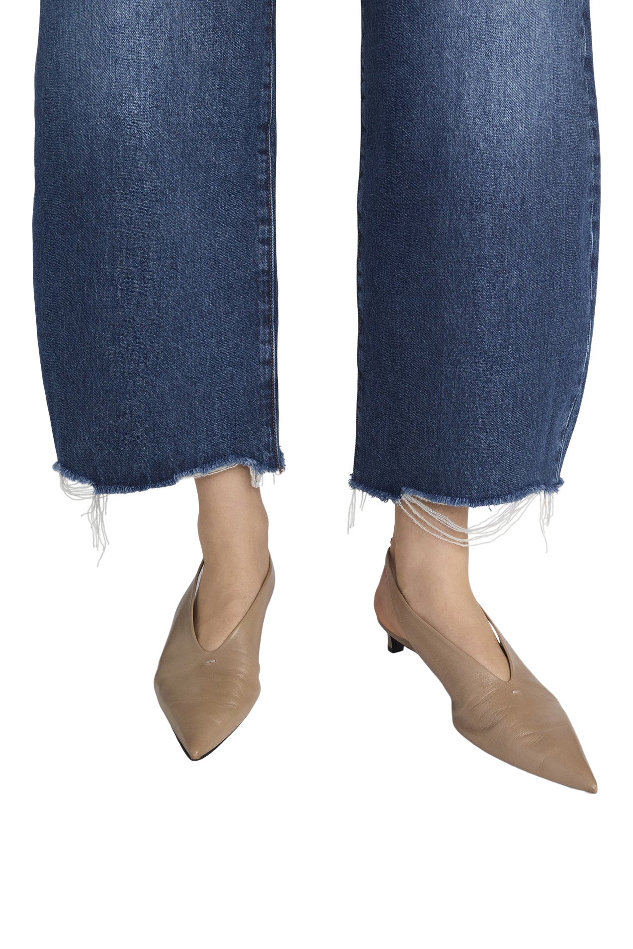Frame Denim Bow Crop in Acumen New Fray