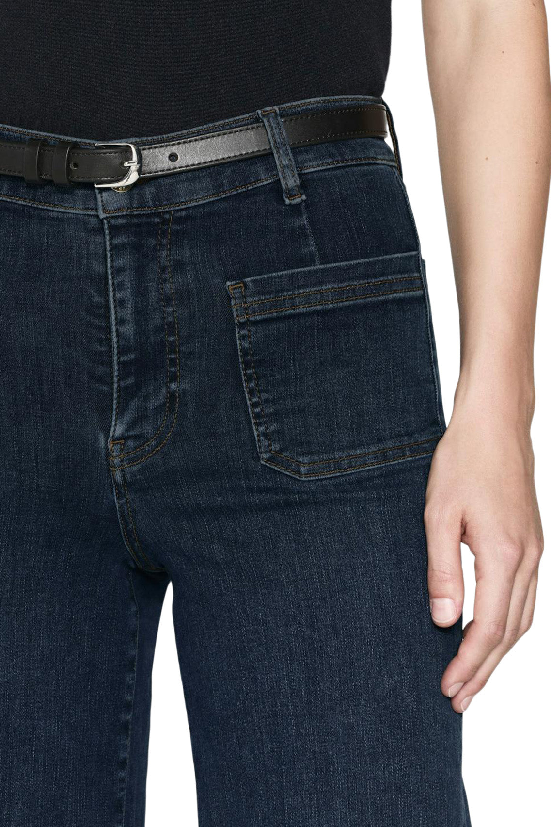 Frame Denim Le Slim Palazzo Bardot Pocket
in Cursive