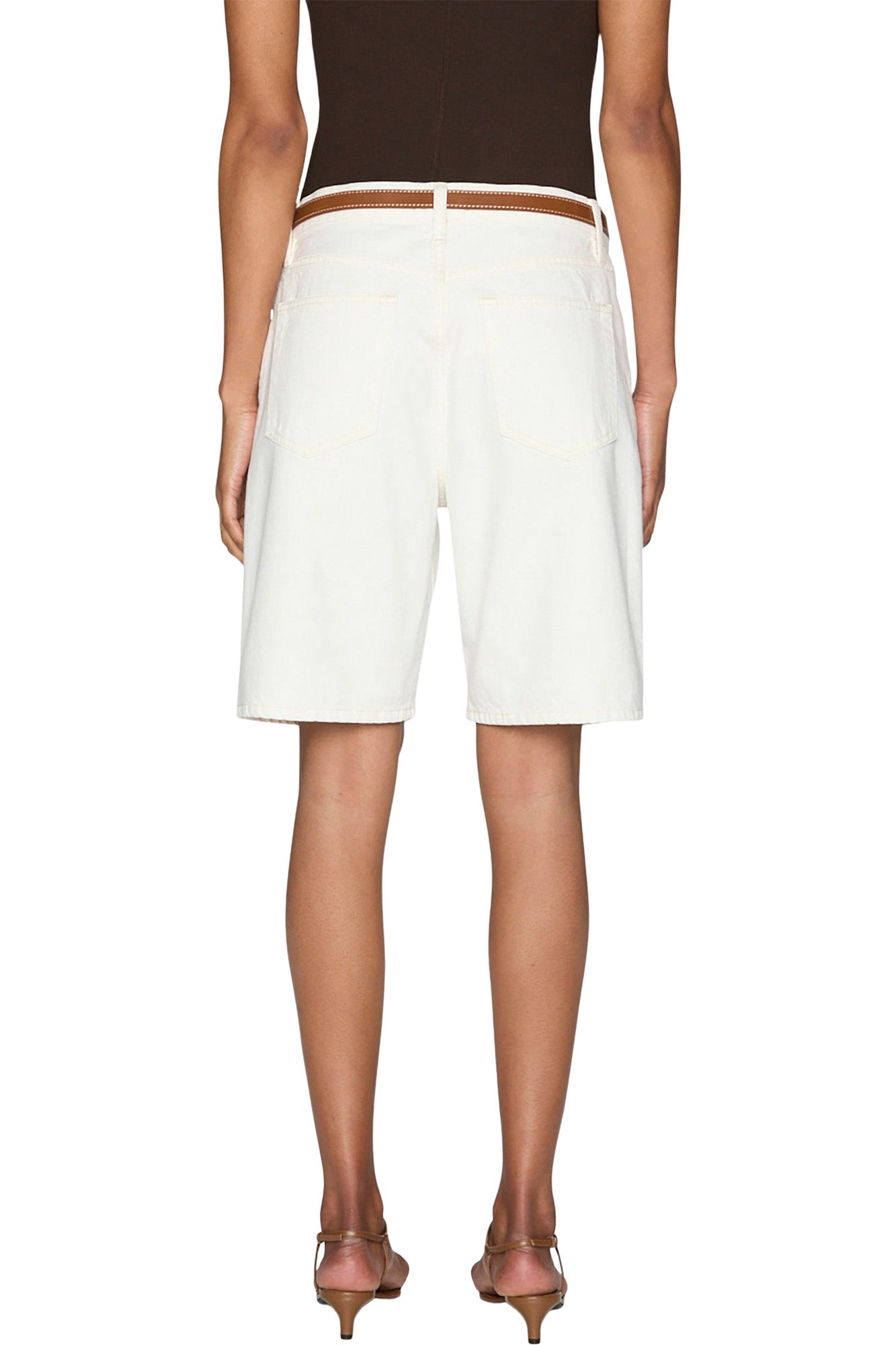Frame Denim Leisure Shorts in Au Natural Clean