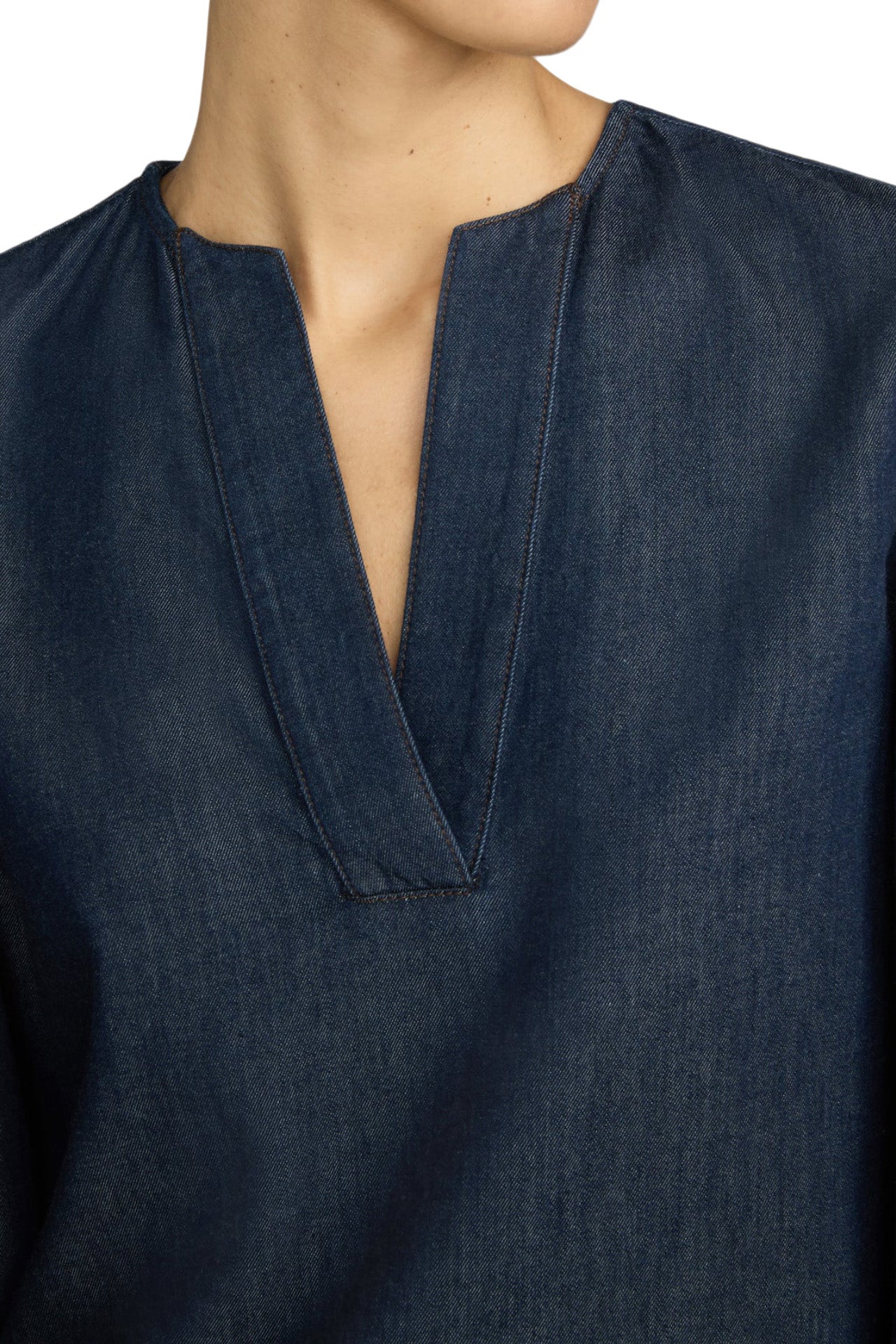 Frame Denim The Off Duty Long Sleeve Popover in Rinse