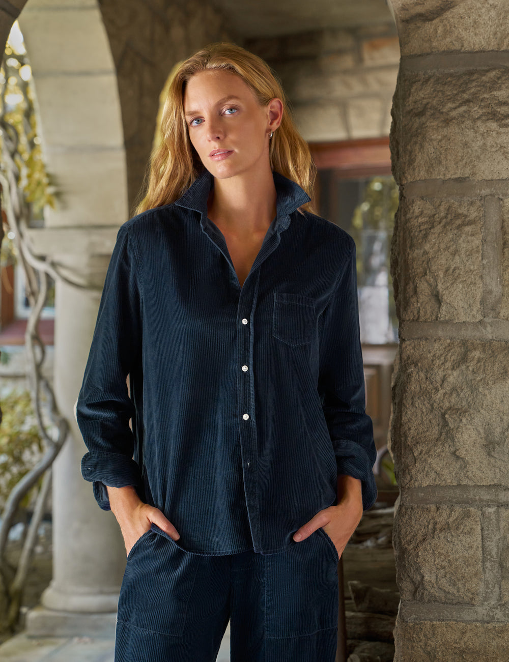 Frank & Eileen Eileen Relaxed Button Up in Classic Navy