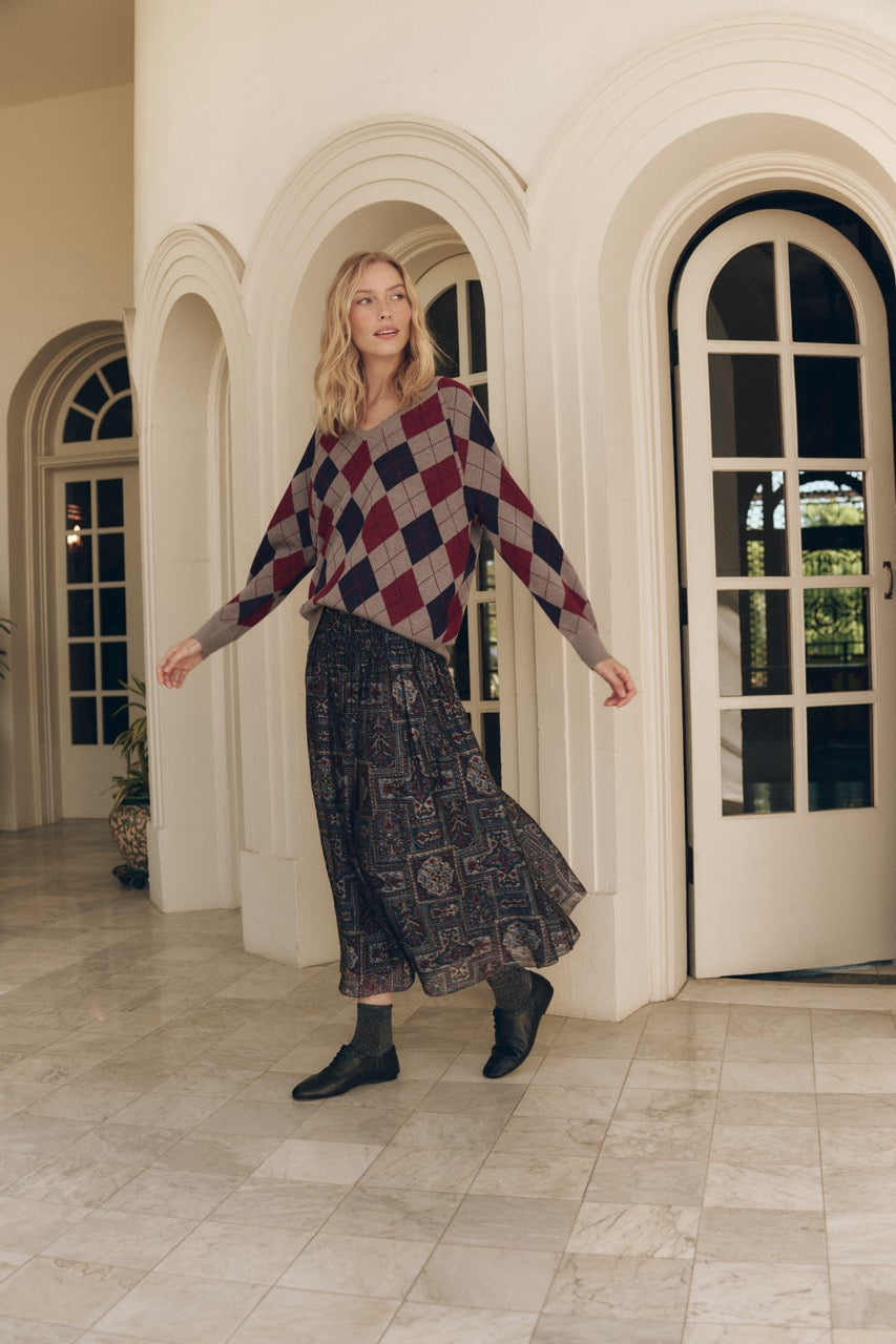 The Great The Argyle V-Neck Pullover in Heather Grey