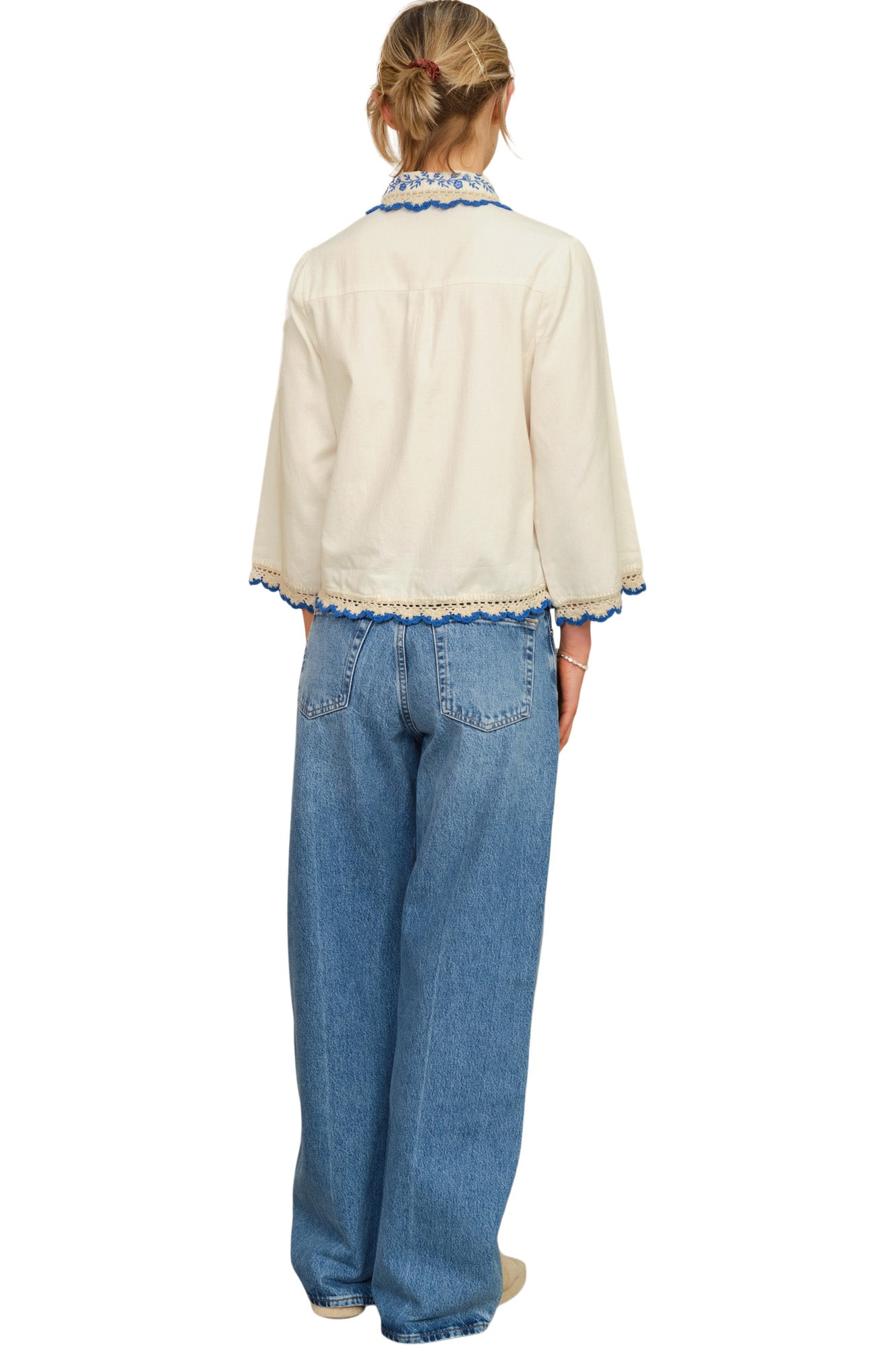 M.A.B.E Frady Crochet Top in Ivory-Blue