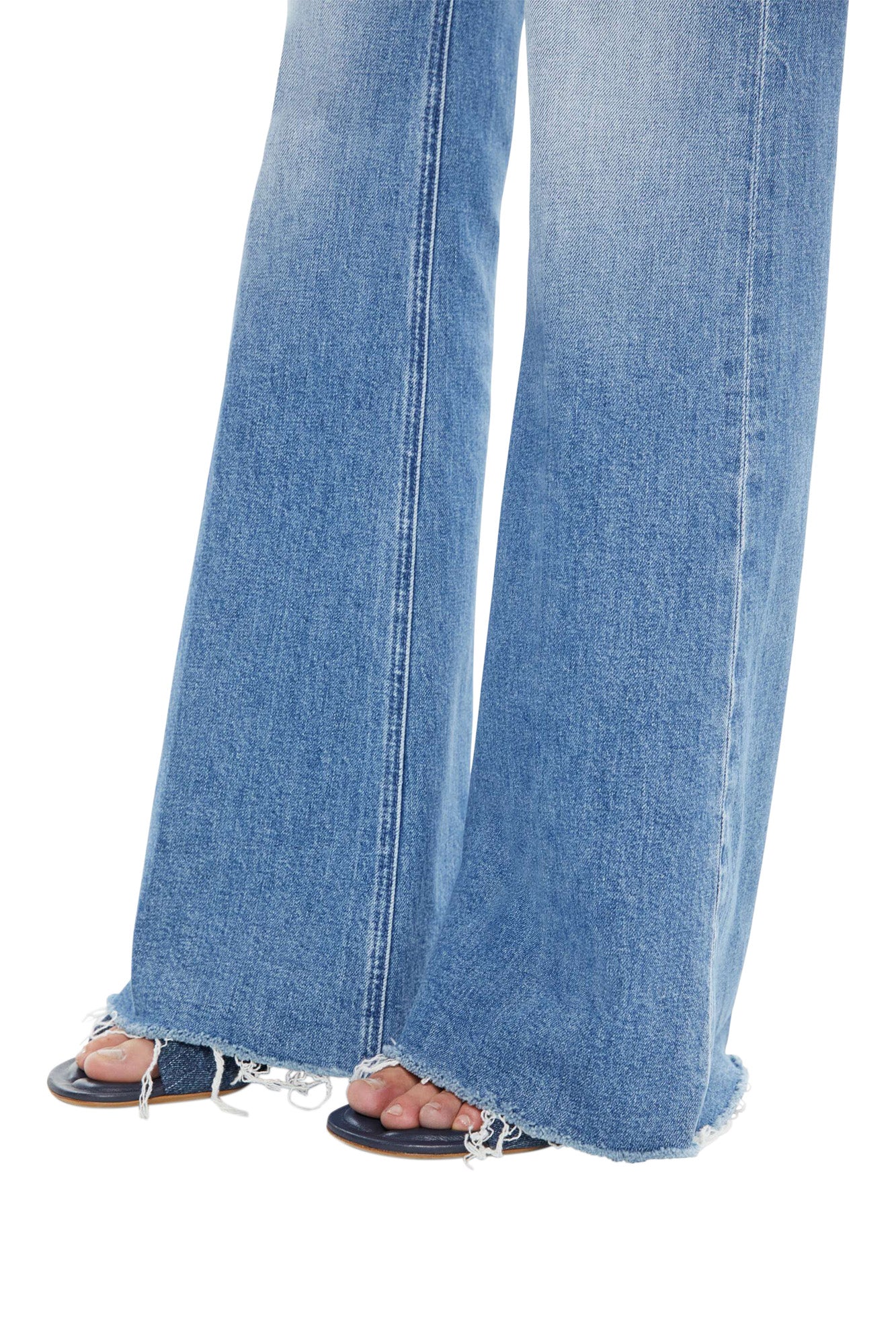 MOTHER Denim Doozy Fray in Heads or Tails