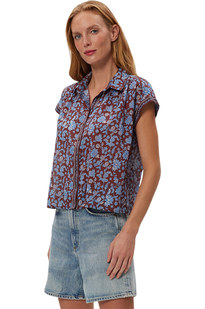 Michael Stars Liliane Sleeveless Button Up in Sky Border Print