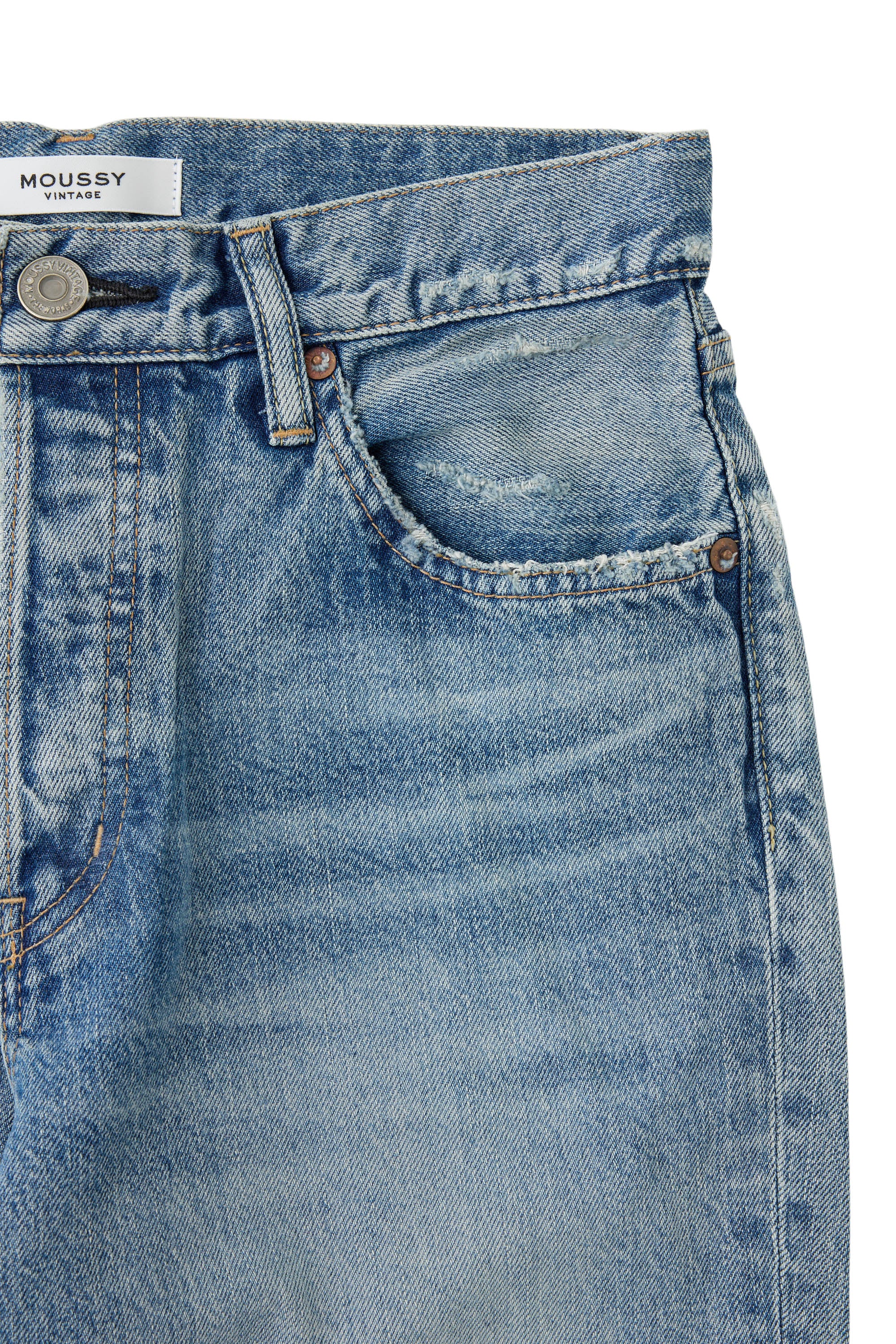 Moussy Denim Leyden Straight Jean in Light Blue