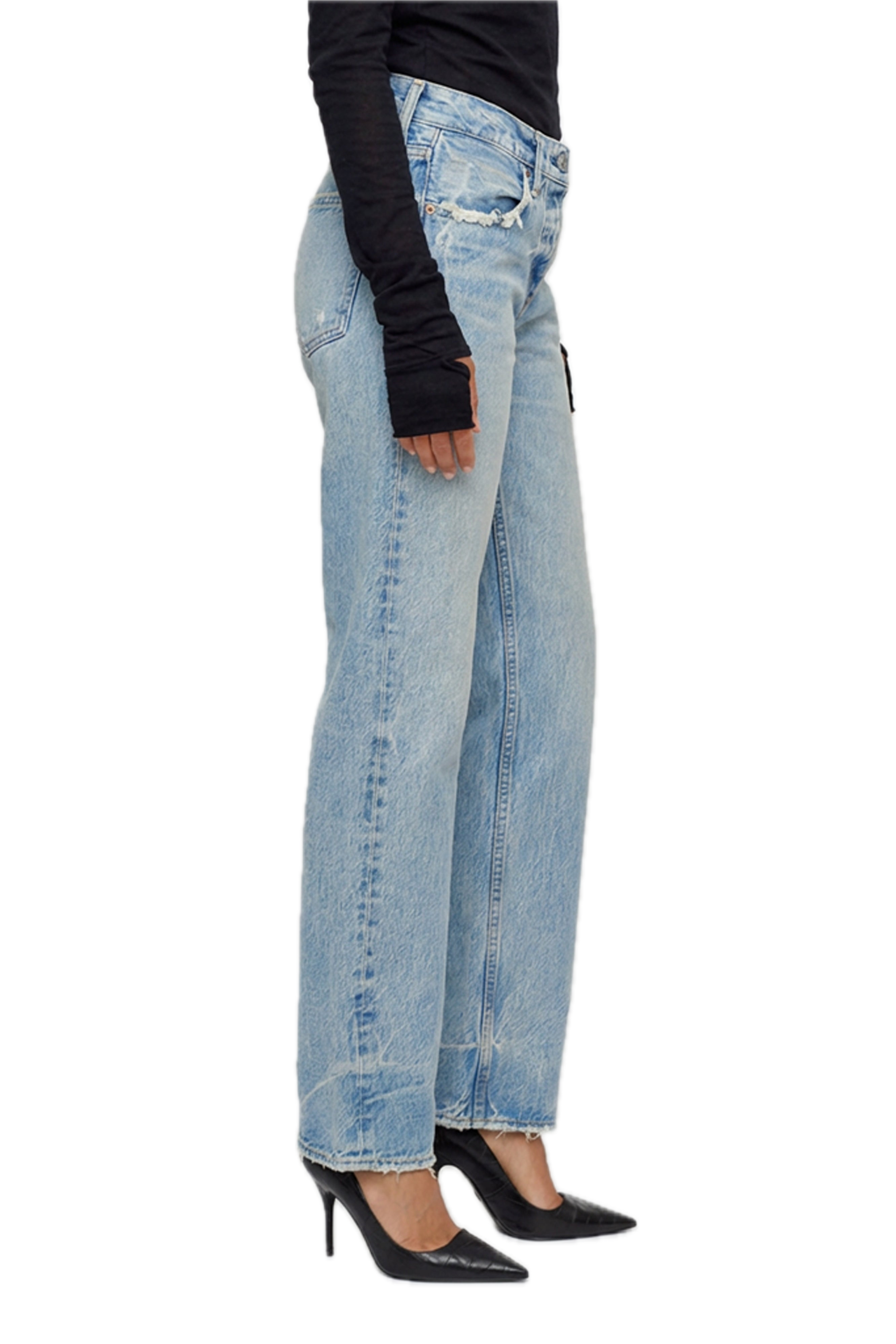 Moussy Denim Wildwood Low-Rise Straight in Light Blue