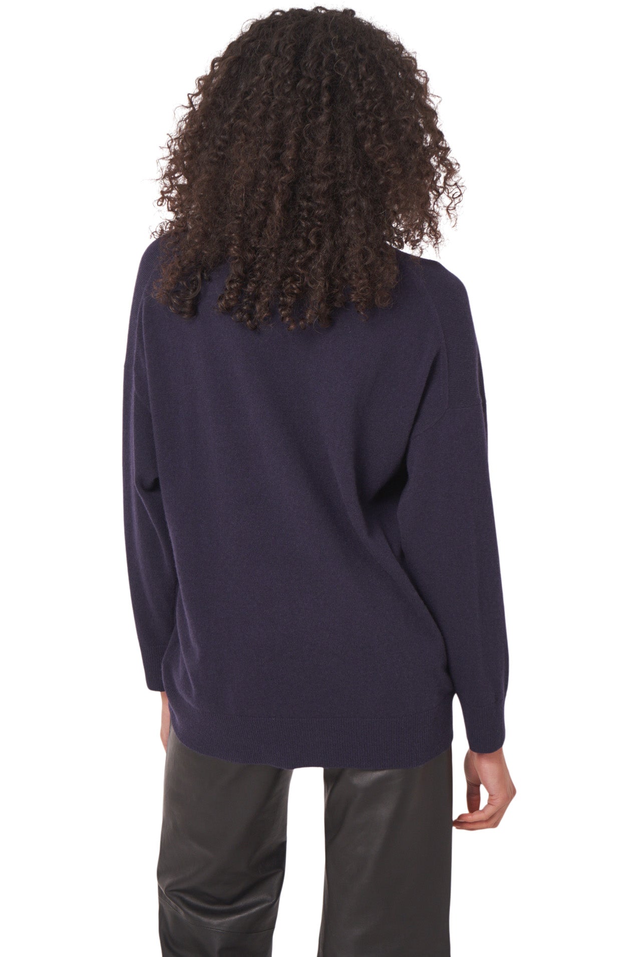 Repeat Cashmere Relaxed V-neck Sweater in Blackberry