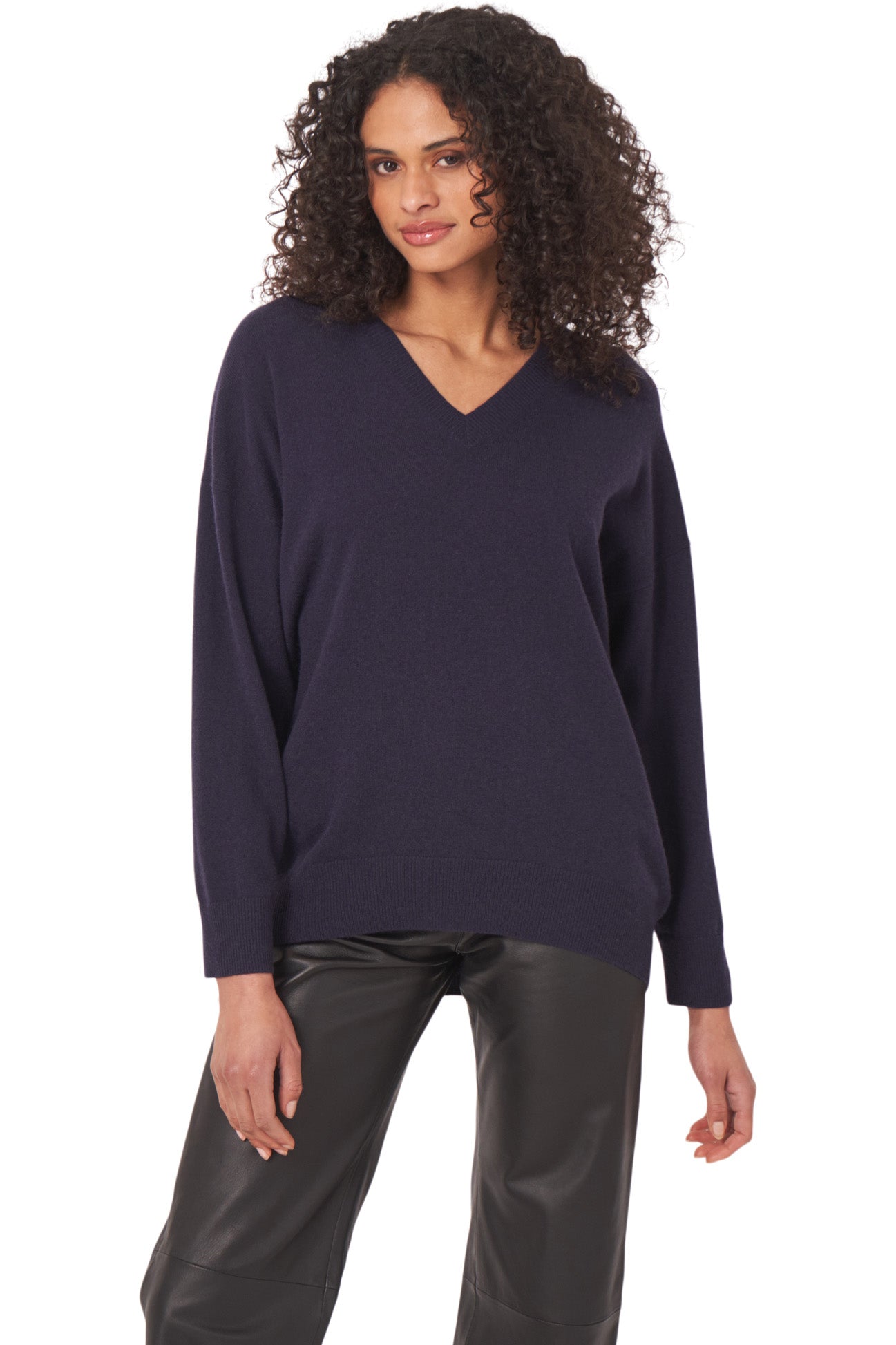 Repeat Cashmere Relaxed V-neck Sweater in Blackberry