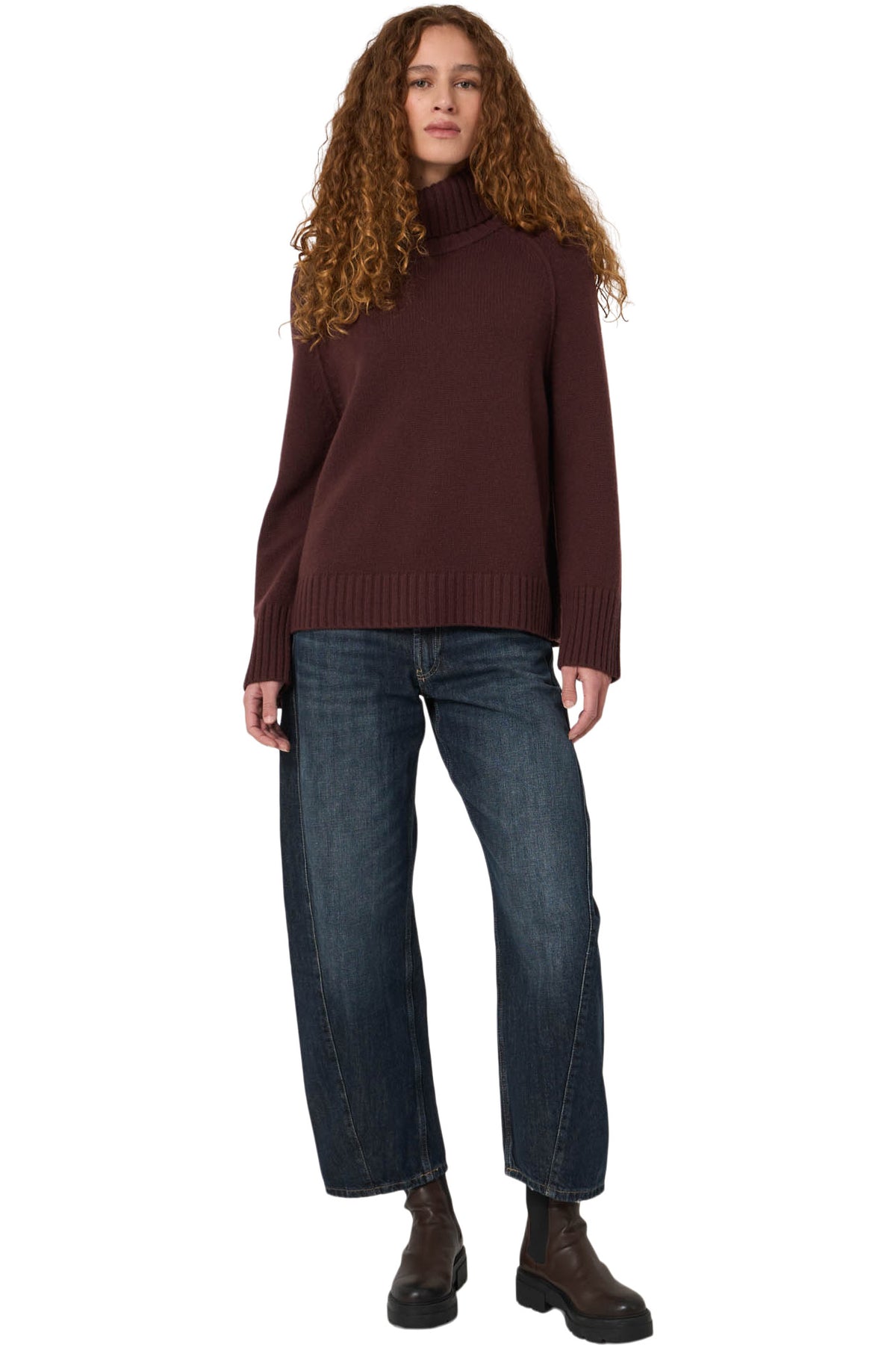 Repeat Cashmere Turtleneck in Lava