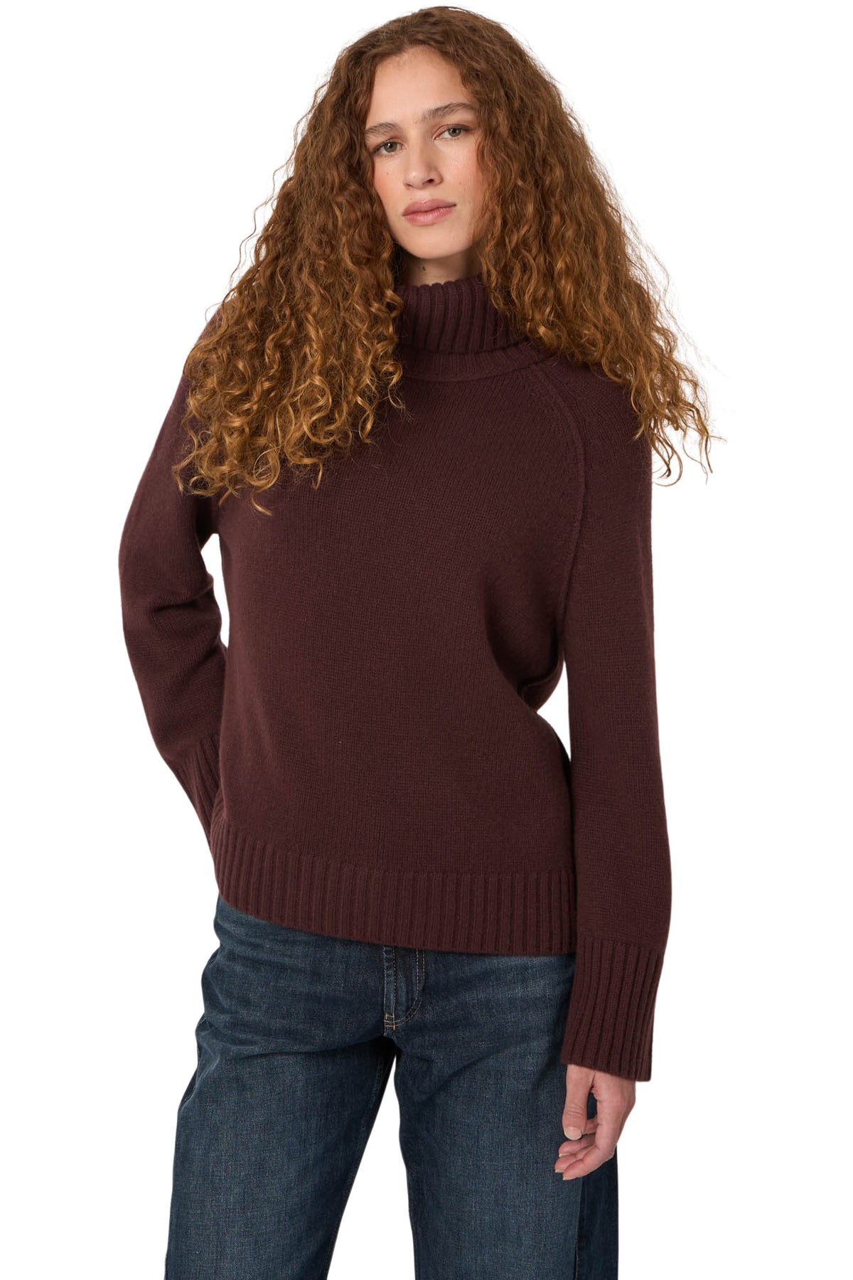 Repeat Cashmere Turtleneck in Lava