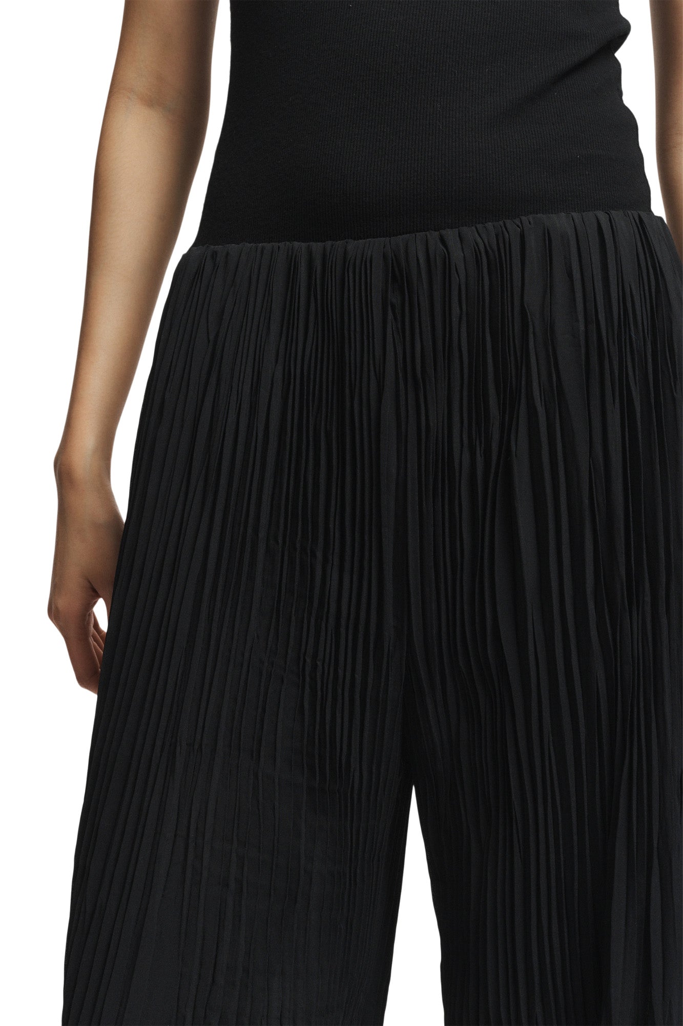 Saint Art Hendrix Pleated Pant in Black