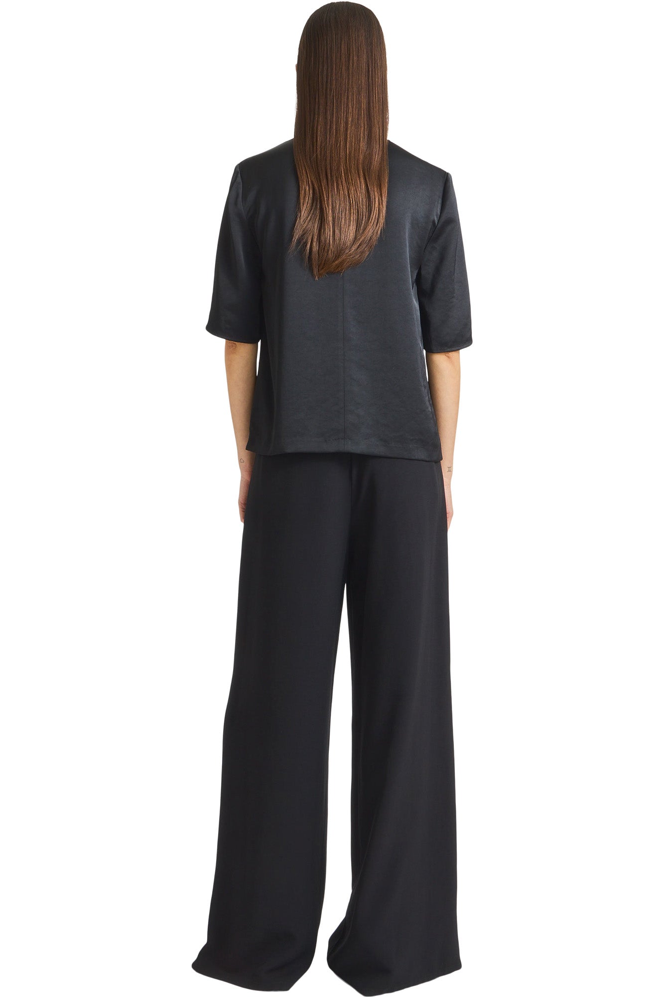Saint Art Marlon Cape Top in Black