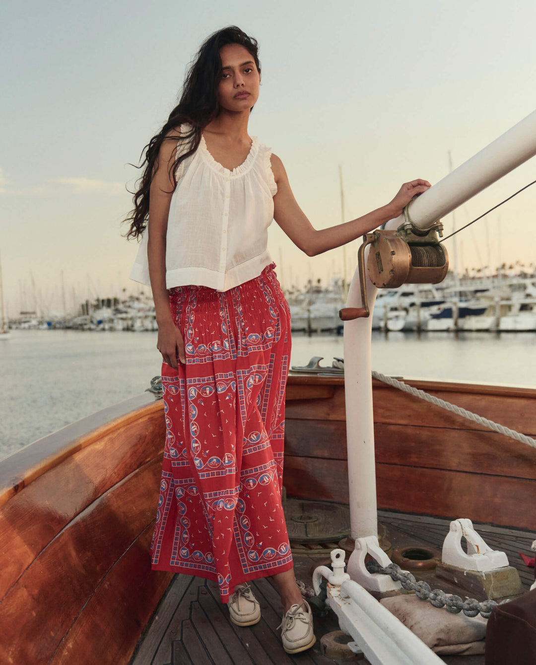 The Great Canary Skirt in Red Sailboat Bandana