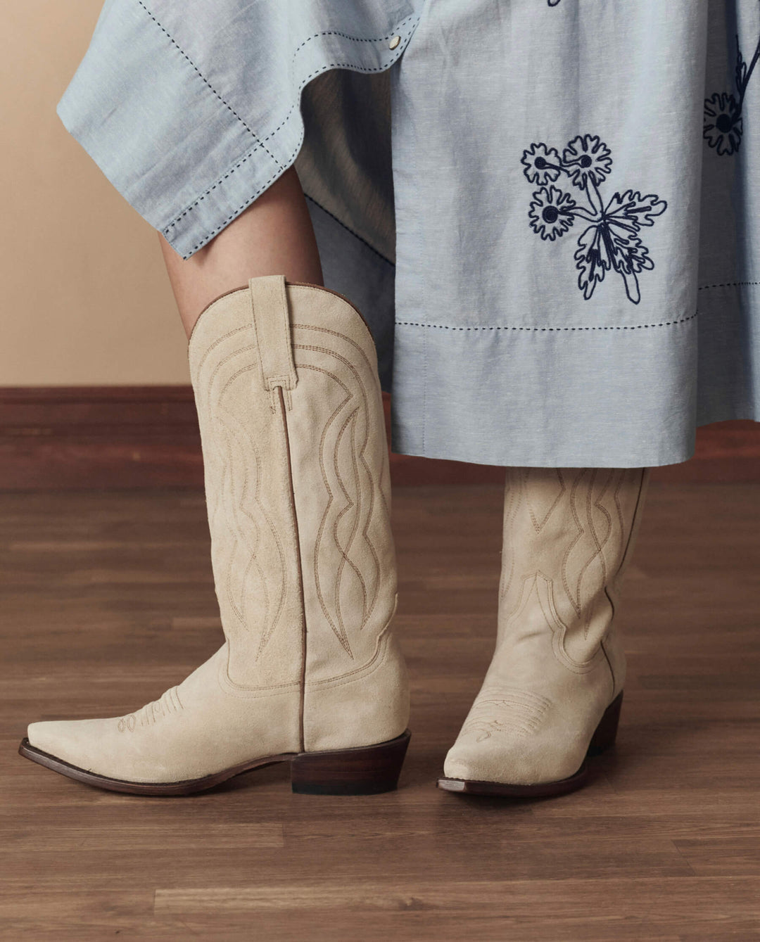 The Great x Stetson Suede Cowboy Boots in Pearl