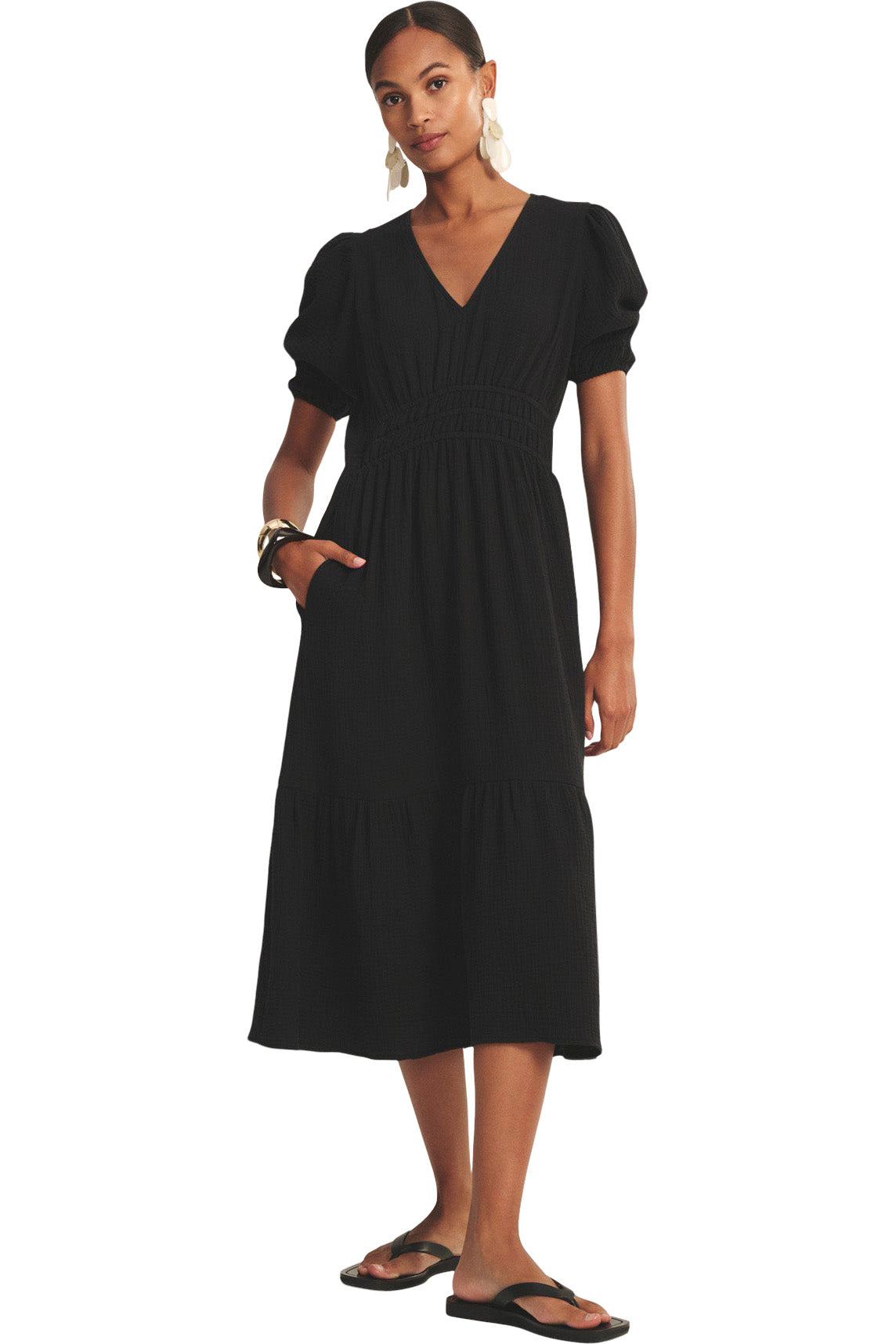 Velvet Rivelle Short Sleeve Dress in Black