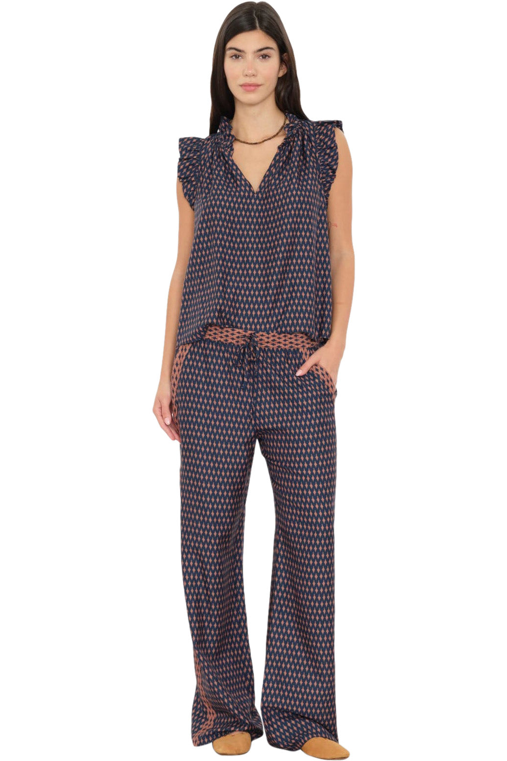 Xirena Vaughn Pant in Navy Diamond