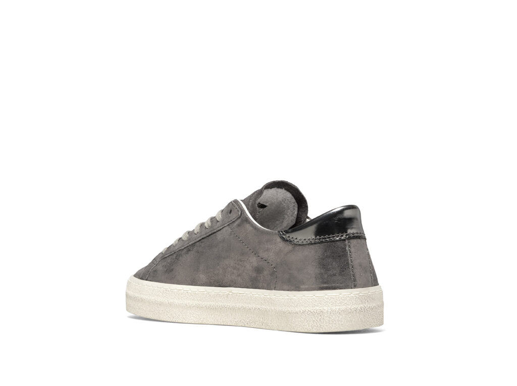 D.A.T.E. Hill Low Stardust Sneakers in Metal Gun