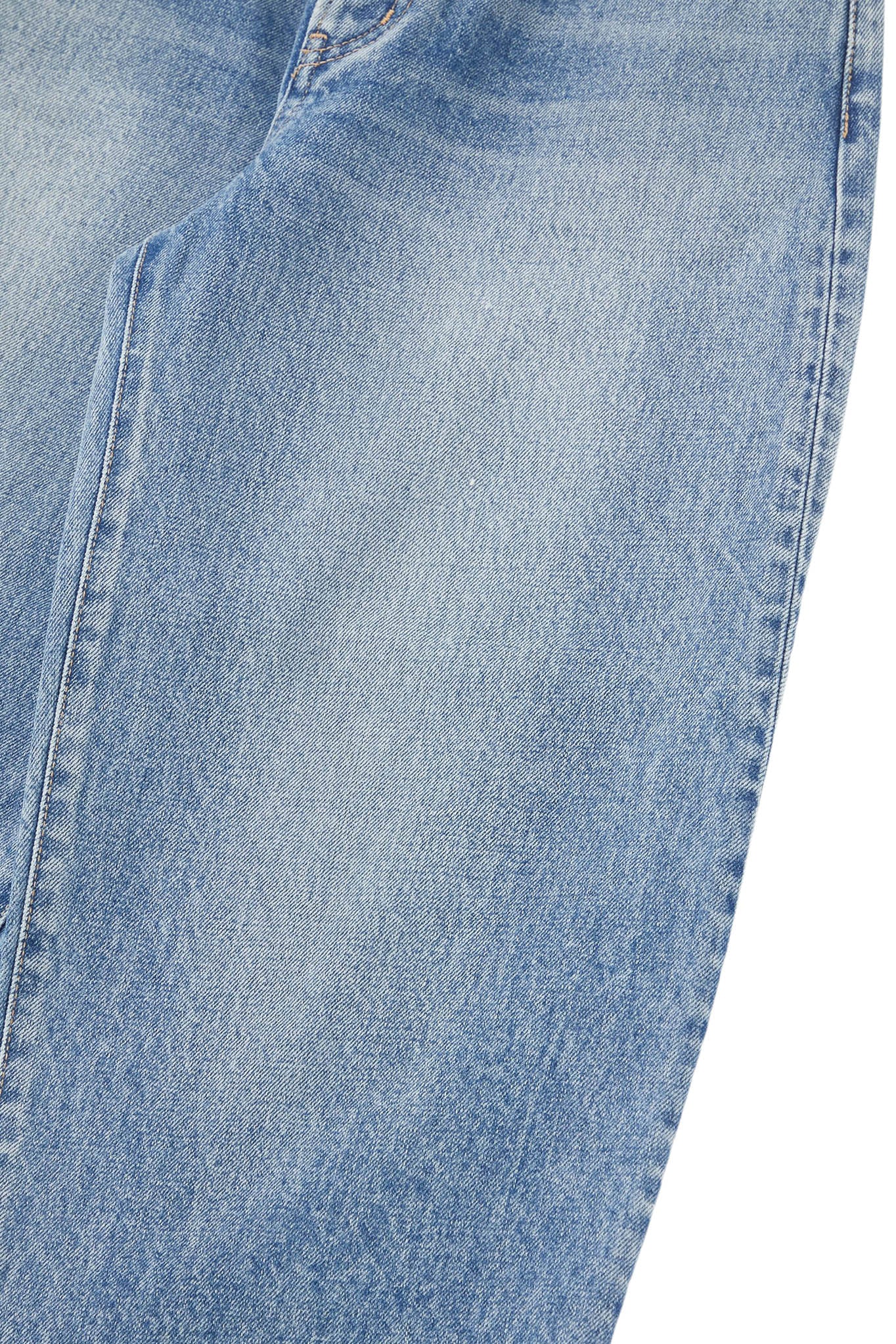 Moussy Denim Ecorse Round Jeans in Blue