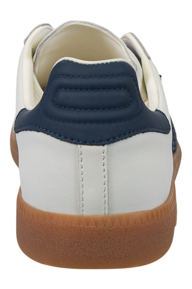 Back 70 Cloud Sneaker in Navy