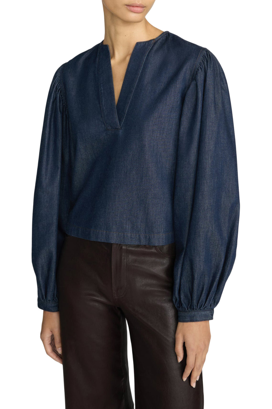Frame Denim The Off Duty Long Sleeve Popover in Rinse