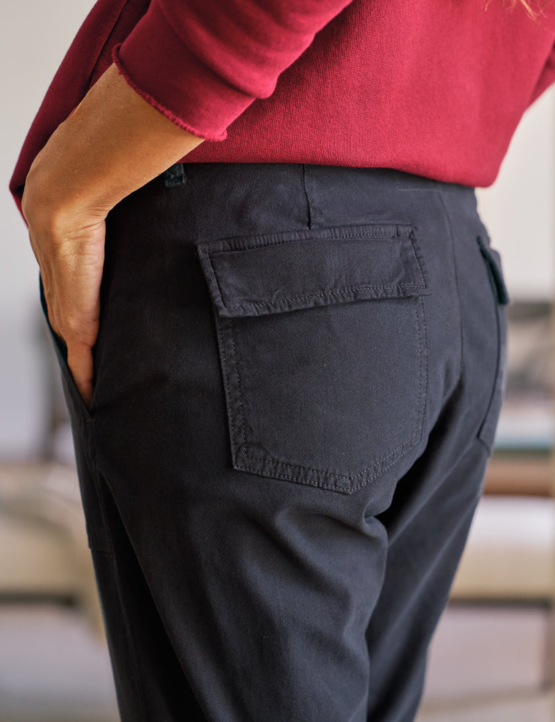 Frank & Eileen Blackrock Utility Pant in Washed Black
