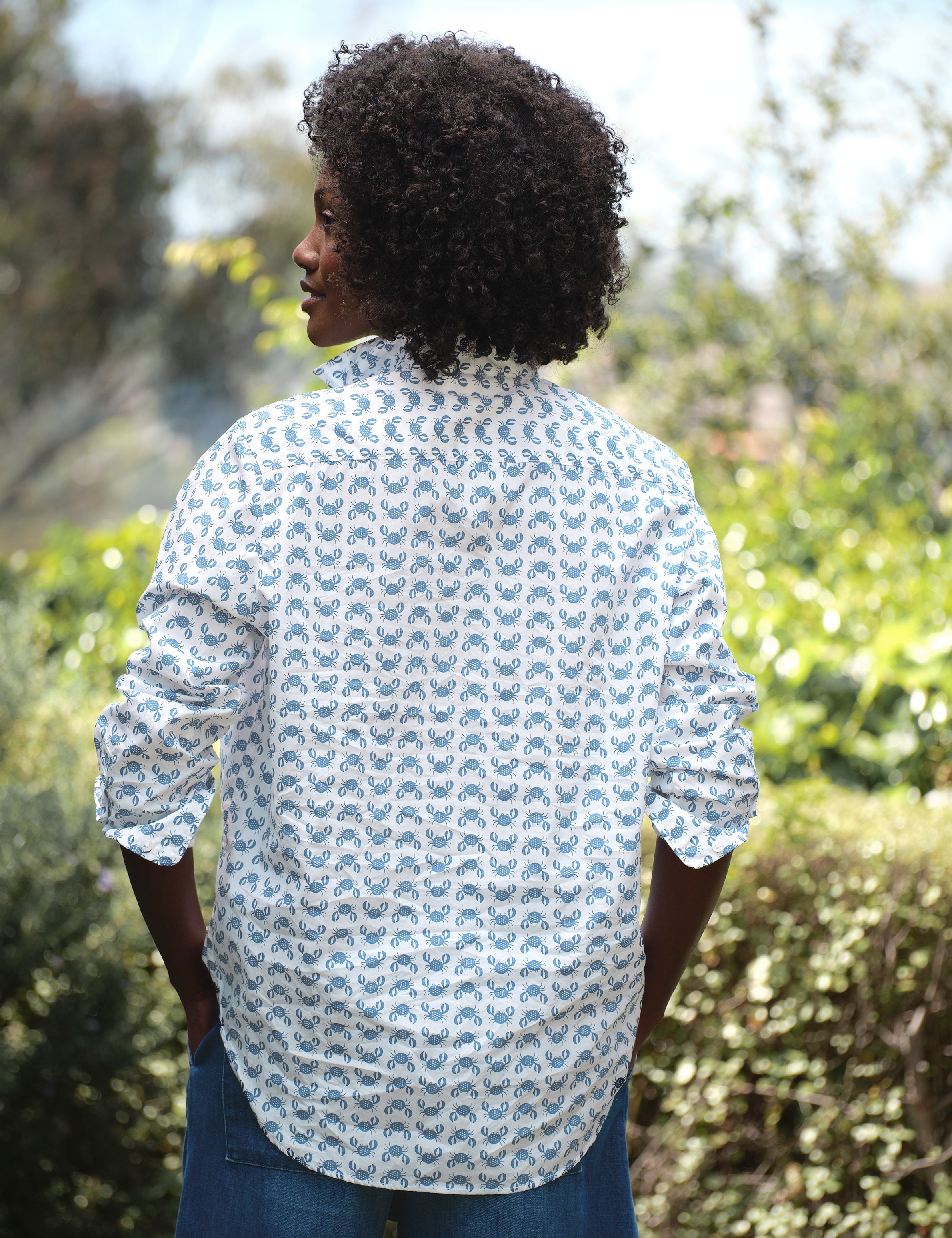 Frank & Eileen Eileen Relaxed Button Up Shirt in Blue Crab
