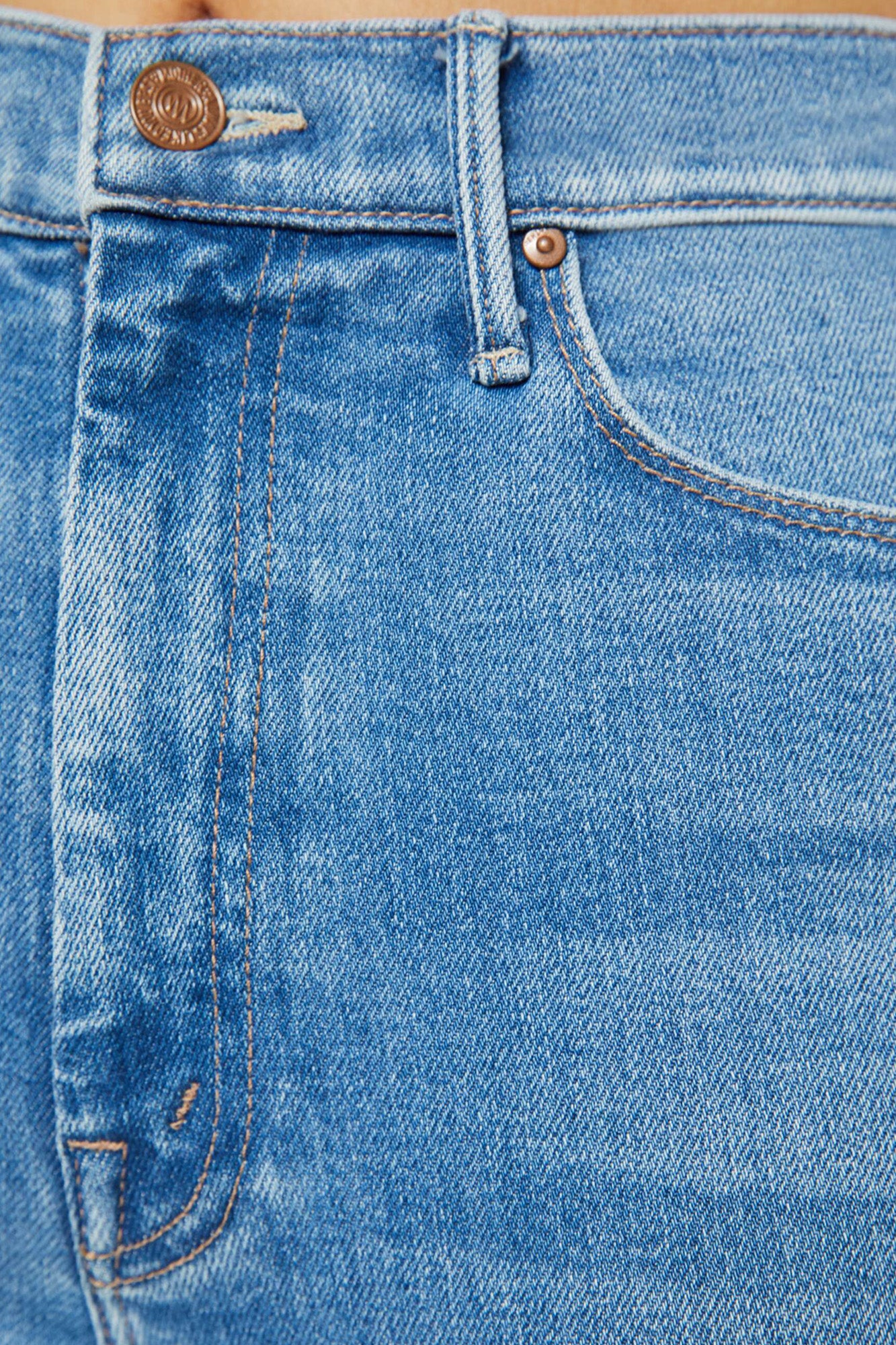 MOTHER Denim Lil Weekender Fray in Read Between the Lines
