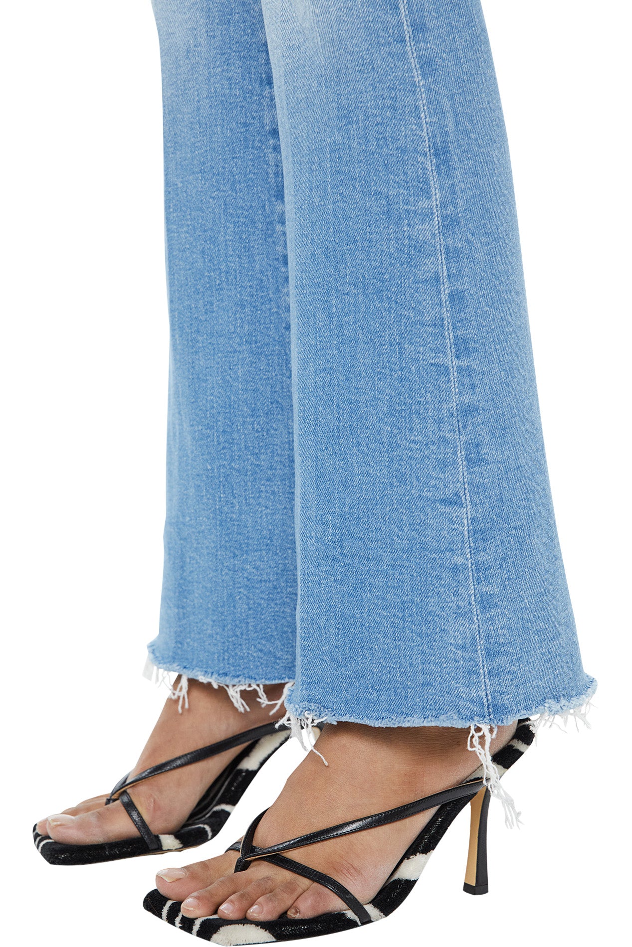 MOTHER Denim Lil Weekender Fray in Satisfy Your Cravings
