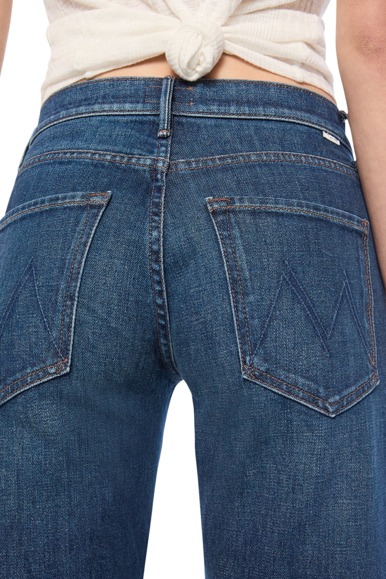 MOTHER Denim Mid Rise Lasso Sneak in That Belongs in a Museum