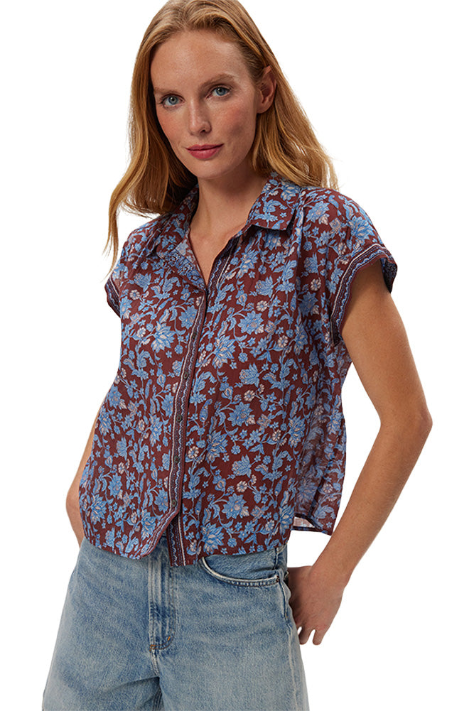Michael Stars Liliane Sleeveless Button Up in Sky Border Print
