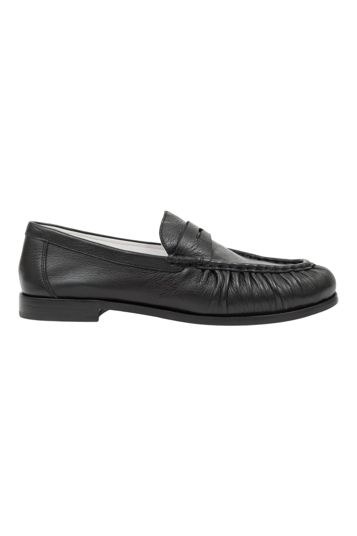 Oncept Dover Loafer in Black