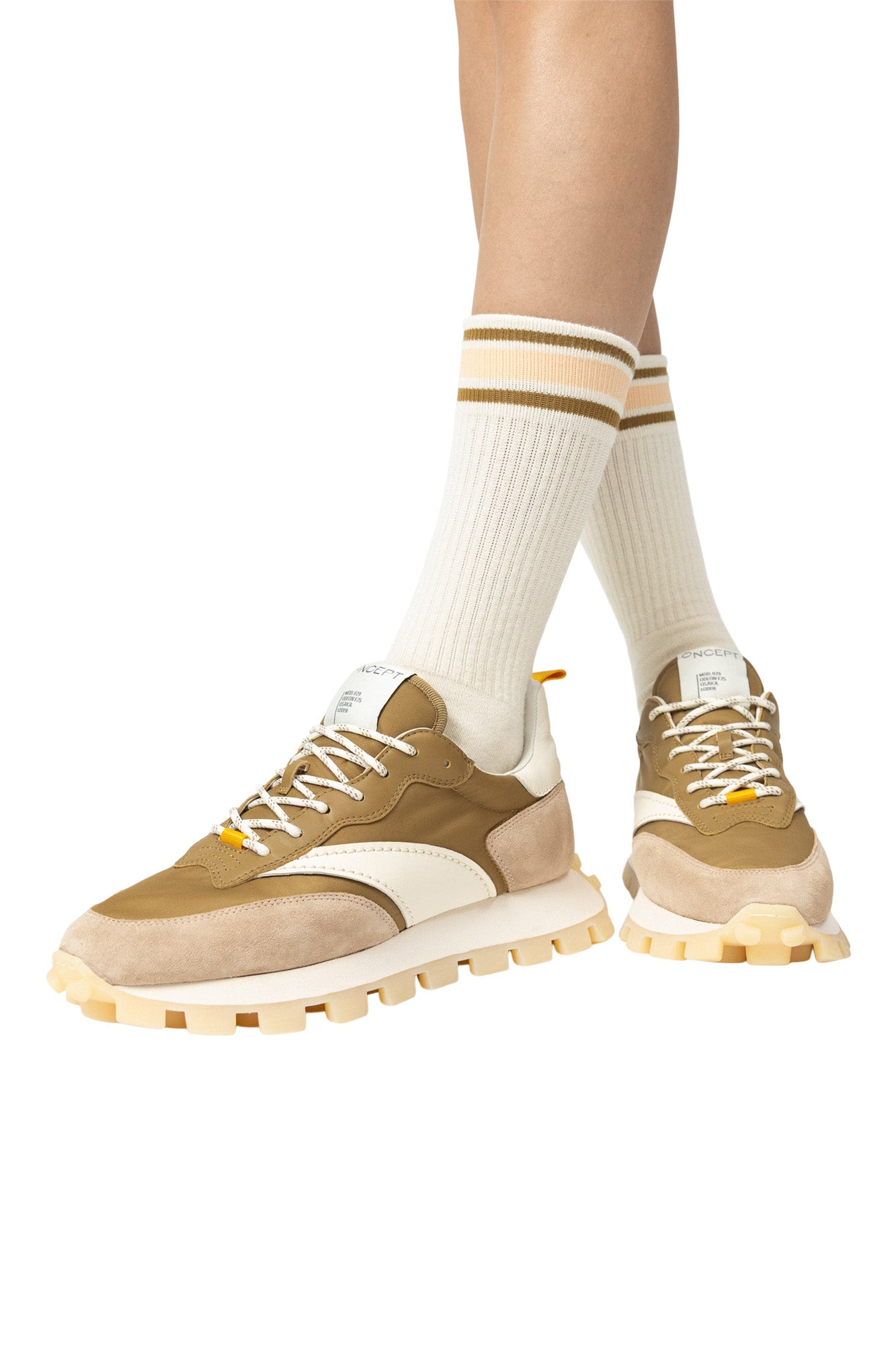Oncept Osaka Sneakers in Loden