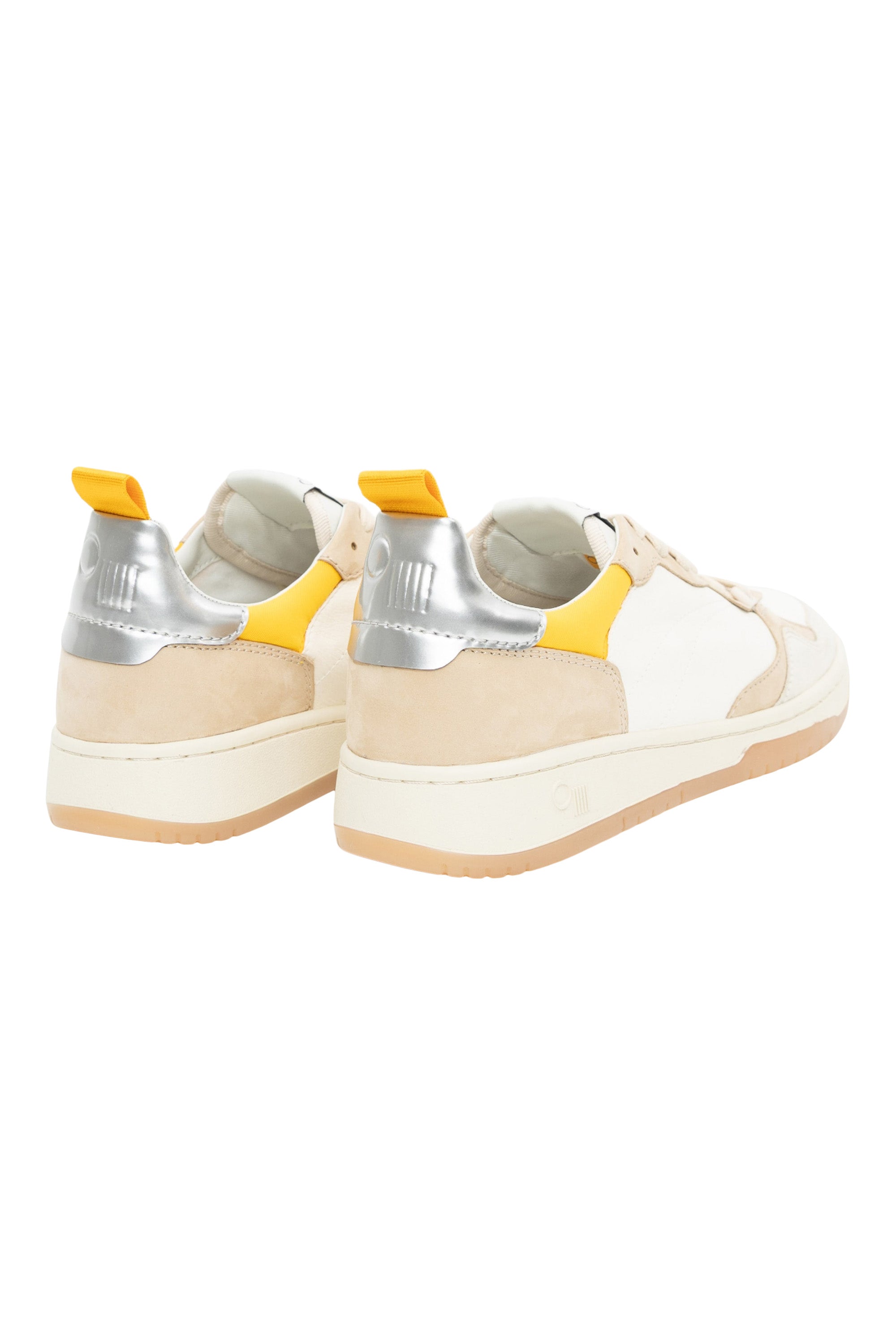 Oncept Phoenix Sneakers in Vanilla