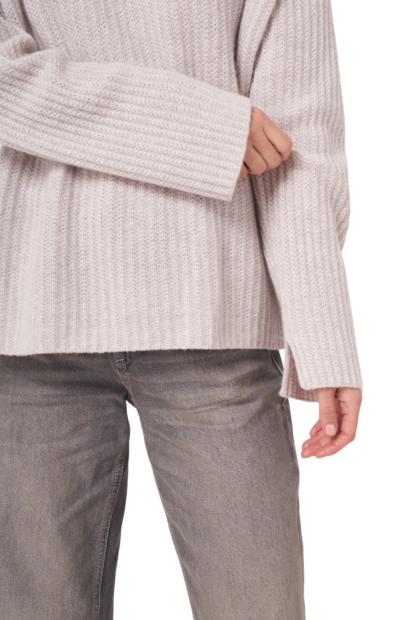 Repeat Cashmere Ribbed Mockneck Turtleneck Sweater in Snow