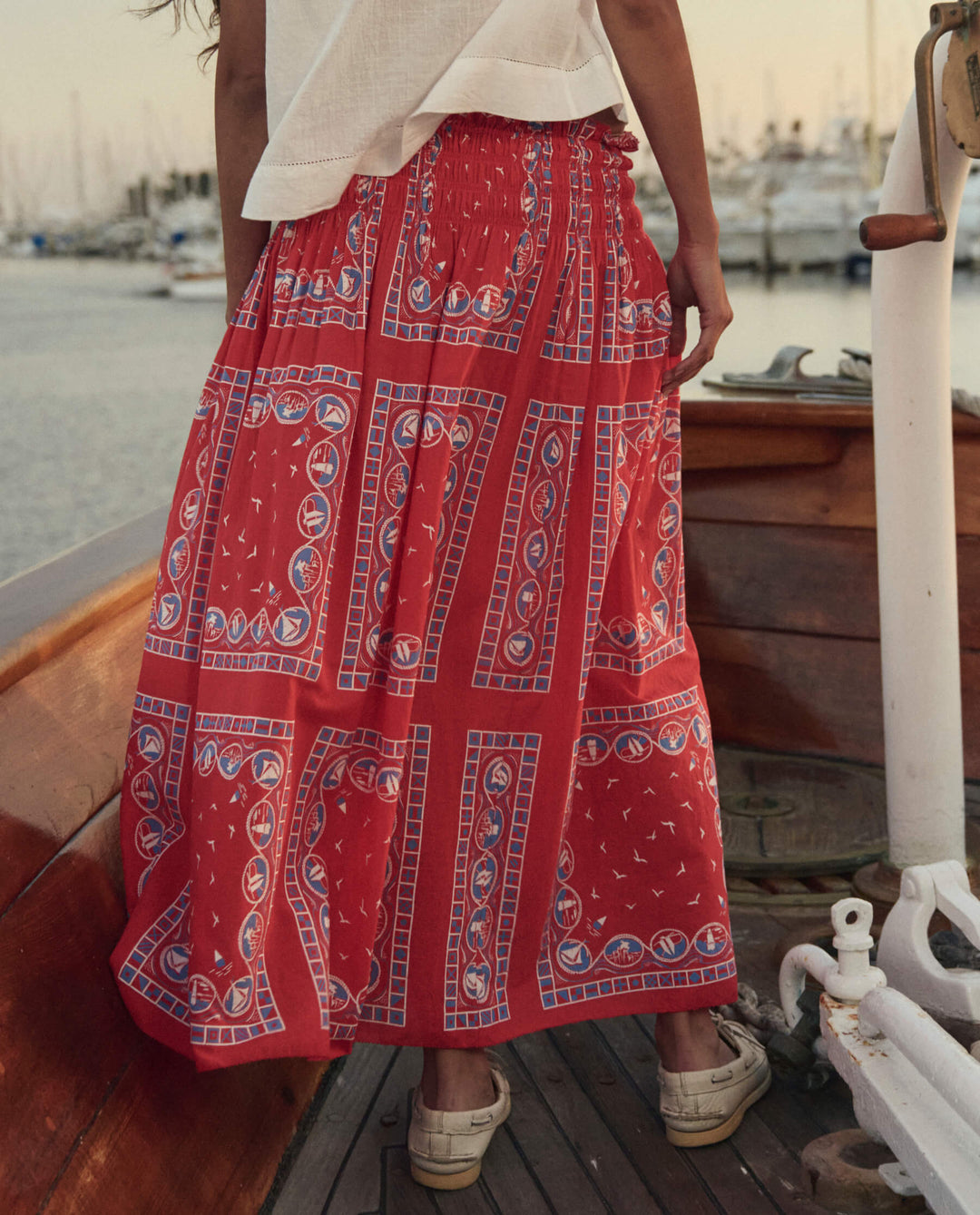 The Great Canary Skirt in Red Sailboat Bandana