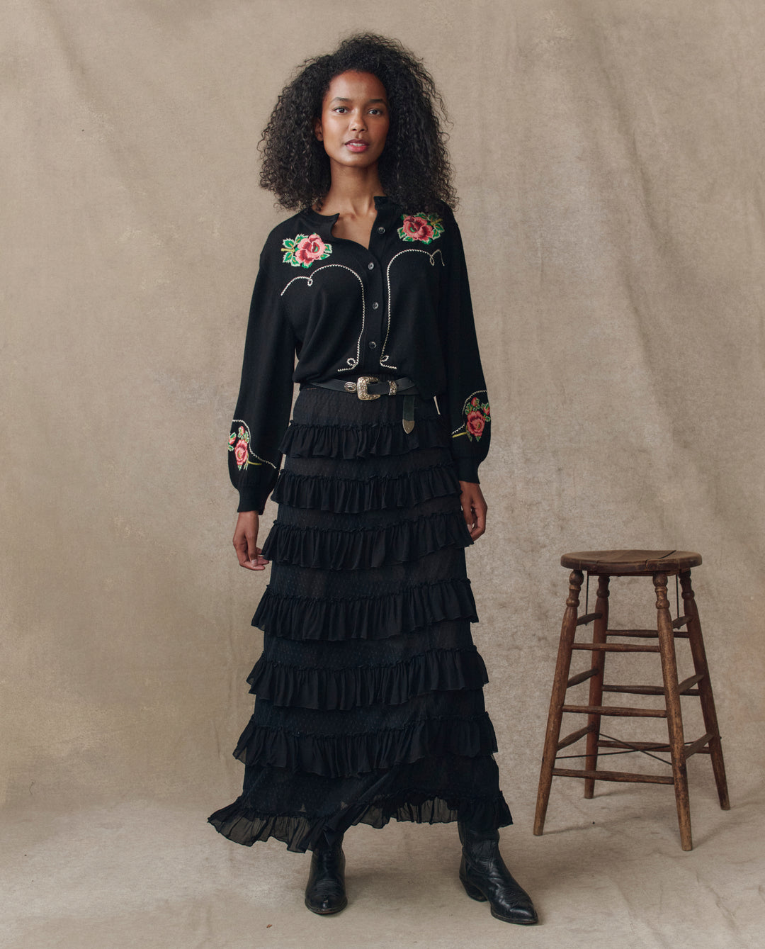 The Great Heirloom Rose Western Cardigan in Black