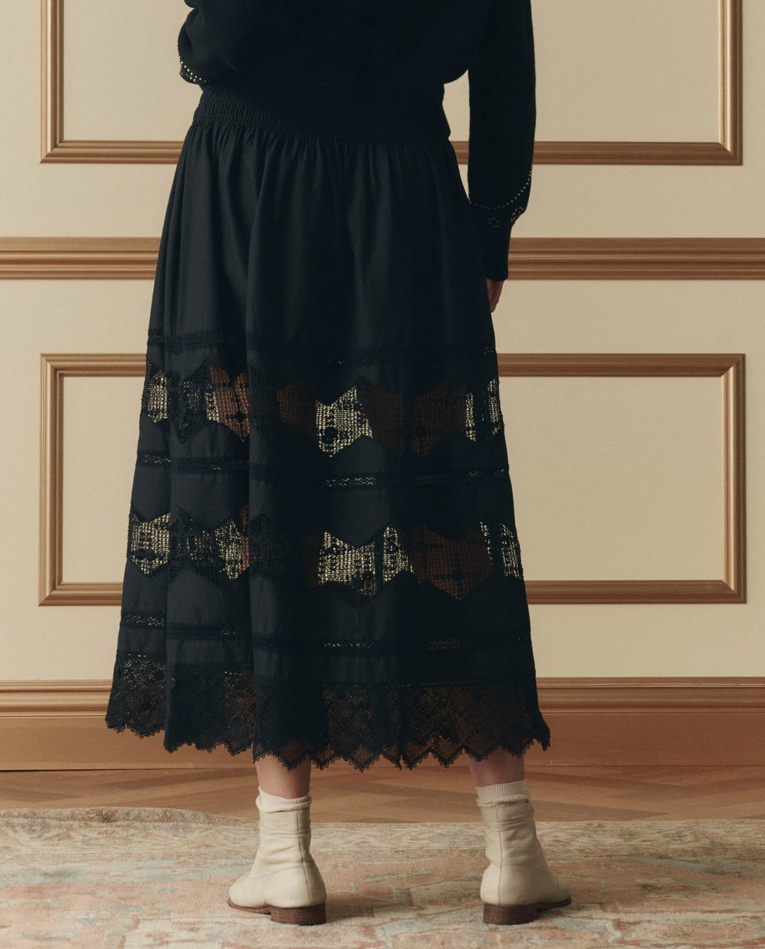 The Great Rosette Crochet Canary Skirt in Black