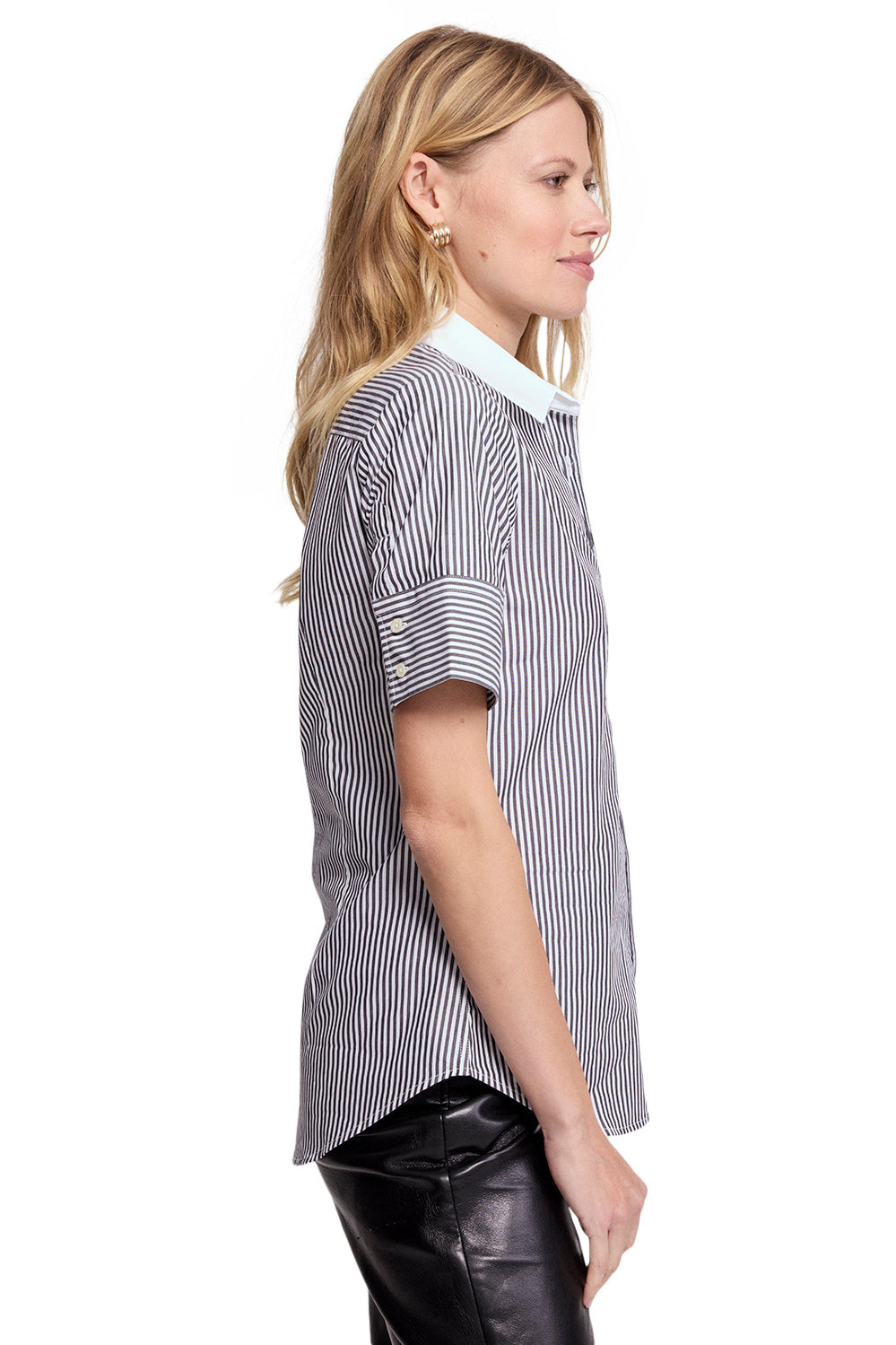 The Shirt Short Sleeve Shirt in Gunmetal - White