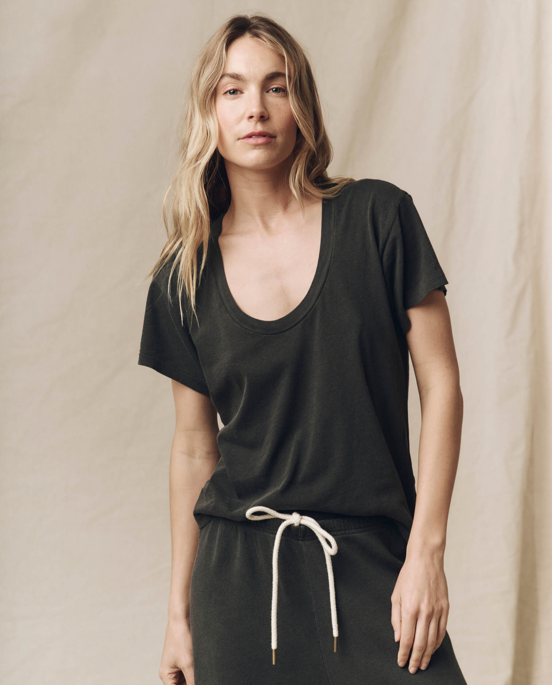 The Great Slim U neck Tee