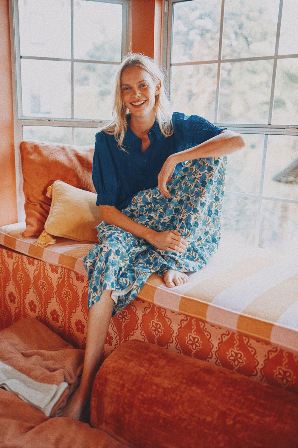 Trovata Birds of Paradis Jess Blouse in Laguna Navy