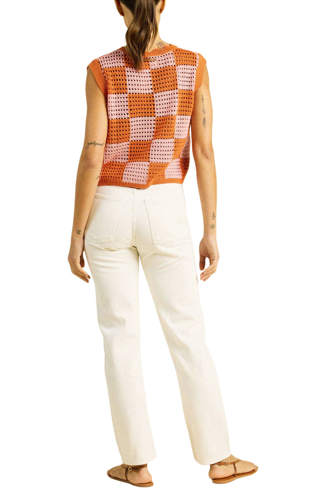 Trovata Birds of Paradise Bree Sweater Tank in Pink - Orange Check
