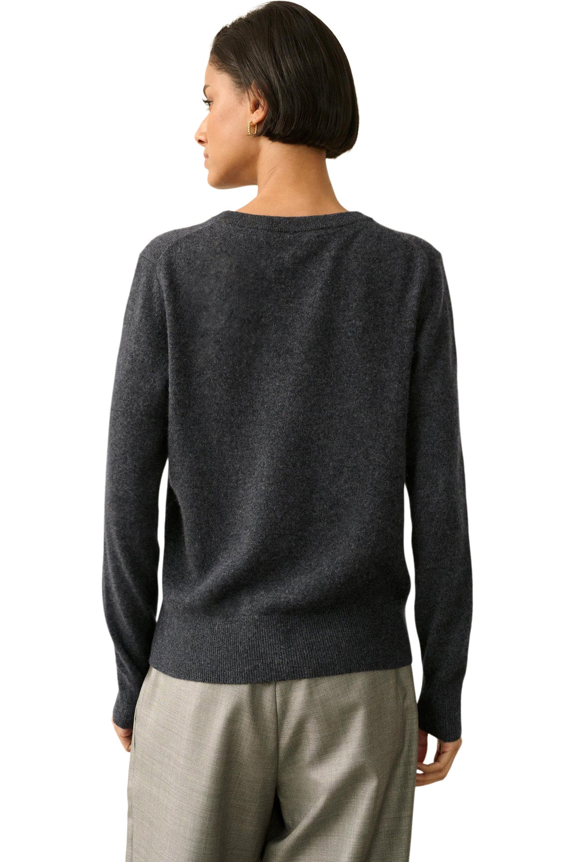 White & Warren Classic Cashmere Crewneck Sweater