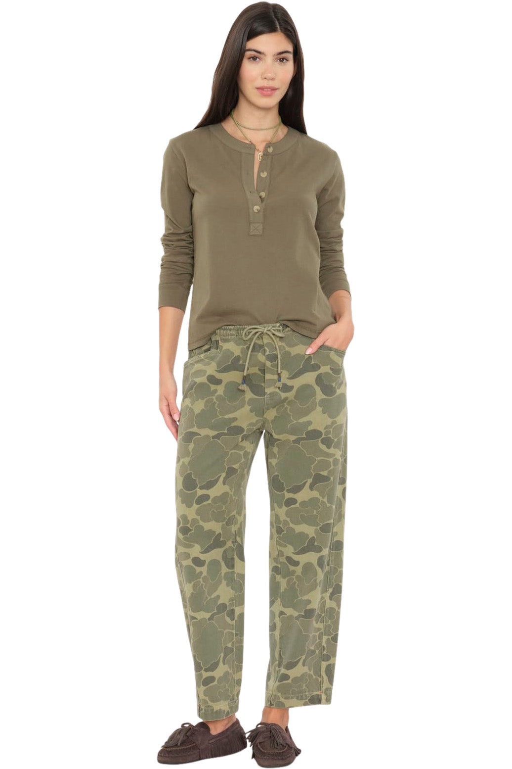 Xirena Baxter Pant in Camo Green