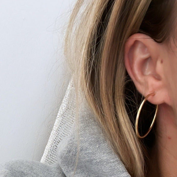 Alexa Leigh The Daily Hoops in Yellow Gold