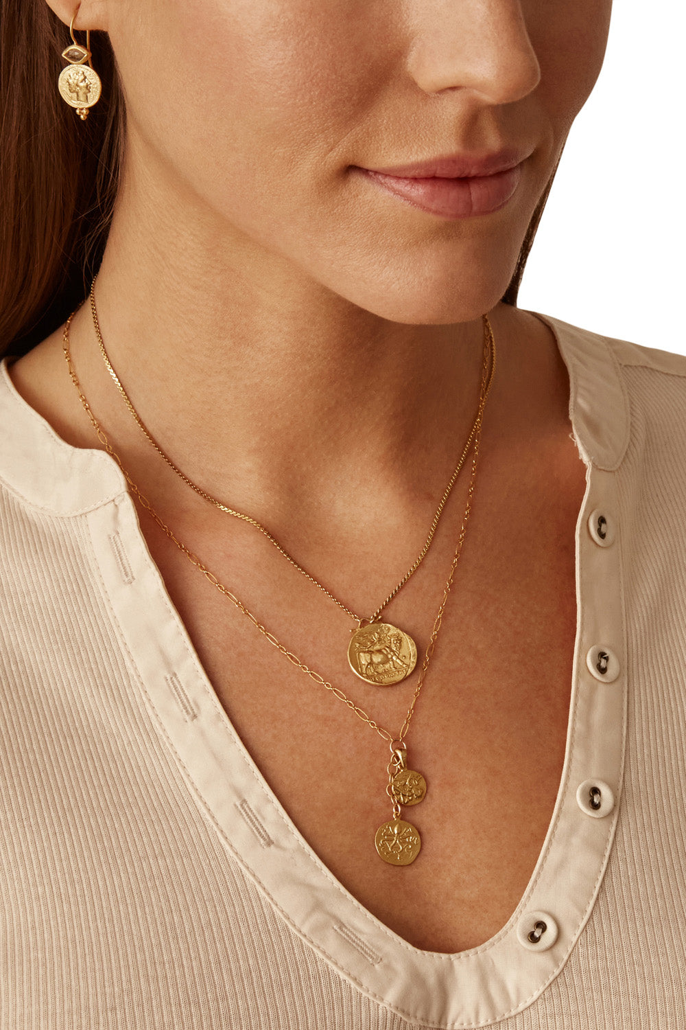 Chan Luu Hypatia Pendant Necklace in Yellow Gold